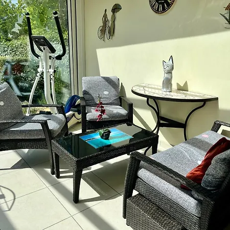 Nyaraló Avec Jardin Clos & Veranda-chbre Rez-de-chaussee-plage 6 Mn *