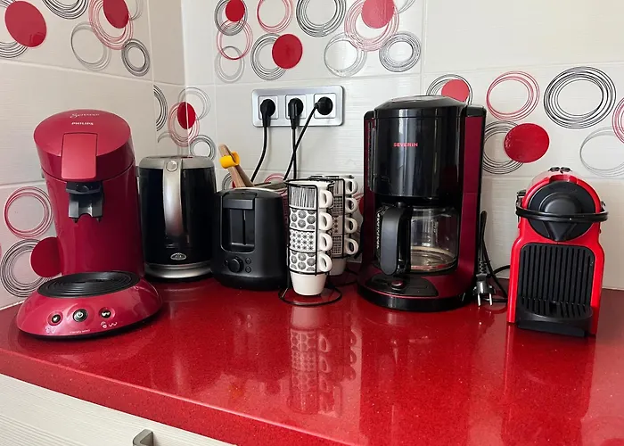 Hébergement de vacances - Avec Jardin, 15 Mn Plage-centre-ville