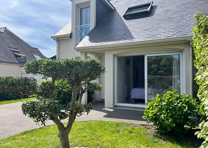 - Avec Jardin, 15 Mn Plage-centre-ville